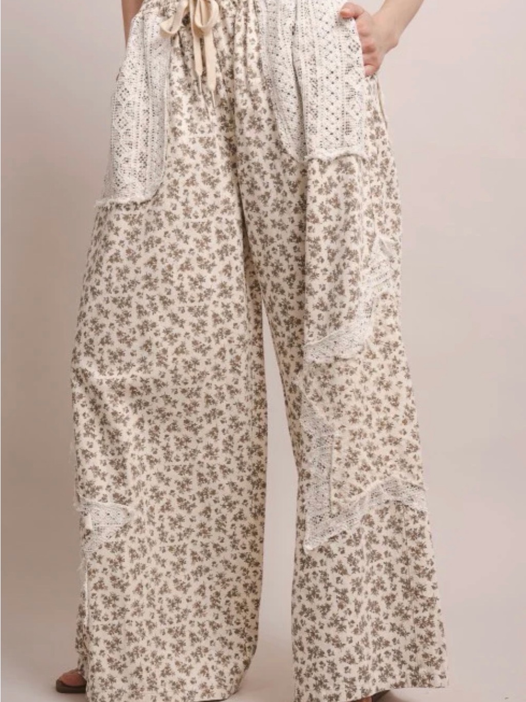 Wide Leg Floral Patchwork Pants In Cream